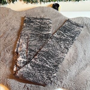 Athleta Elation Glades 7/8 Leggings size medium